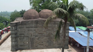 ঐতিহ্য, স্থাপত্য আর নন্দনতত্ত্বের অপূর্ব মেলবন্ধন কুসুম্বা মসজিদ