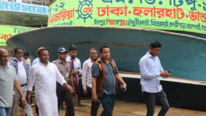 ঈদে ঘরমুখো মানুষকে নিরাপদে গন্তব্যে পৌঁছে দেওয়া সরকারের লক্ষ্য: নৌপ্রতিমন্ত্রী