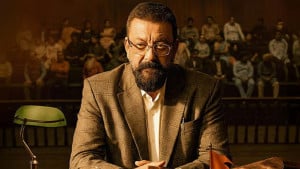 রাজনীতি-ইতিহাসের টানাপোড়েনে ঝুলে আছে ছবিটির ভবিষ্যৎ
