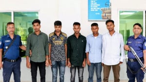 ১৮ লাখ টাকায় নিয়োগ, পরীক্ষায় পাসের চুক্তি
