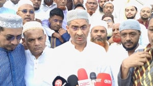 ত্যাগের মহিমায় যেন মানবিক ও সৌহার্দ্যপূর্ণ সমাজ গড়তে পারি: পানিসম্পদমন্ত্রী
