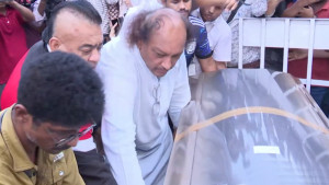 দেশে ফিরল কারিনার নিথর দেহ