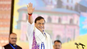 আসামের মুখ্যমন্ত্রী হিসেবে শপথ নিলেন হিমন্ত বিশ্বশর্মা