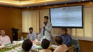 অনিয়ম করলে শাস্তির হুঁশিয়ারি কৃষি সম্প্রসারণ অধিদপ্তর ডিজির