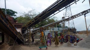 মজুরি বৈষম্যের অবসান  চান নারী দিনমজুররা