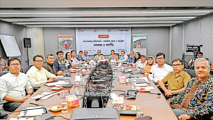 নগরমুখী জলবায়ু বাস্তুচ্যুতদের অধিকার ও জীবনমান উন্নয়নে সমন্বিত উদ্যোগ জরুরি