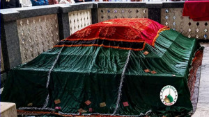 শৃঙ্খলার স্বার্থে গান-বাজনা না করার নির্দেশ পুলিশের