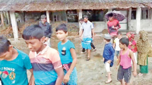 চরাঞ্চলের শিশুরা পড়বে কোথায়