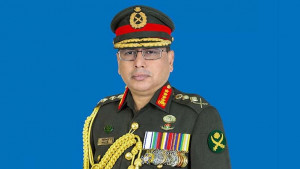 হজ পালনে সৌদি আরব গেলেন সেনাপ্রধান
