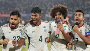 ফুটবল কোচের বেতন দেবে মন্ত্রণালয়!