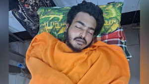 বাড়ি থেকে ডেকে নিয়ে নিষিদ্ধ ছাত্রলীগ নেতার পায়ের রগ কাটল দুর্বৃত্তরা