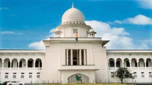 ঢাকার রাস্তায় হকারদের জায়গা বরাদ্দ দেওয়া কেন অবৈধ নয় 