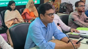 পরিবেশ রক্ষা তাত্ত্বিক কথা নয়, অভ্যাসের প্রতিফলন: গাজীপুরের ডিসি