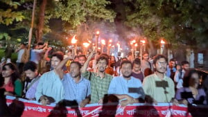 যুক্তরাষ্ট্রের সঙ্গে বাণিজ্য চুক্তি বাতিলের দাবি