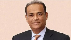 সাবেক ভূমিমন্ত্রীসহ ৩৬ জনের বিরুদ্ধে সাক্ষ্য দিলেন ৭ জন