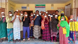 টিসিবির পণ্য না পেয়ে খালি হাতে ফিরছেন কার্ডধারীরা