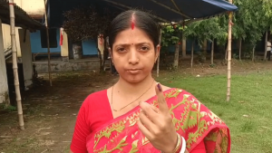 পশ্চিমবঙ্গের ফলতা আসনে পুনঃভোট শুরু, লড়াইয়ে নেই তৃণমূল