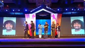 হামজা চৌধুরীর ত্রিমুকুট, রানার-আপ ঋতুপর্ণা ও আমিরুল