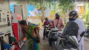 ভারতে বাড়ল পেট্রোল-ডিজেলের দাম