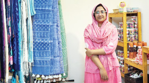 শখের নকশা থেকে সফলতার গল্প