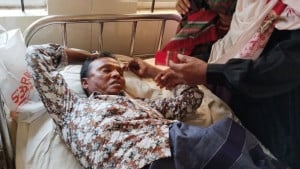 গরু বিক্রি করে ফিরছিলেন বাড়ি, পথেই হারালেন ১০ লাখ টাকা