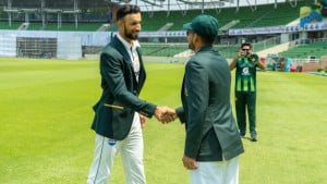 পেস লড়াইয়ে শান্তর মন্তব্যের পাল্টা উত্তর দিলেন মাসুদ
