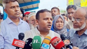 নৌপথে যাত্রীদের নিরাপদ যাত্রা নিশ্চিতে কাজ চলছে: নৌপরিবহন প্রতিমন্ত্রী