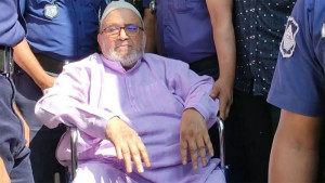 সাতবারের সংসদ সদস্য দবিরুল ইসলাম মারা গেছেন
