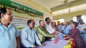 শিক্ষিত ও সমৃদ্ধ সমাজ গঠনে শিক্ষার বিকল্প নেই: এমপি মুজিবুর রহমান