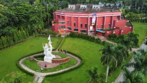বাকৃবিতে এক রাতে দুই হলে চুরি