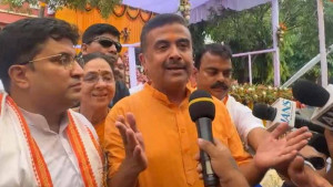 মুখ্যমন্ত্রী হিসেবে শপথের পর জোড়াসাঁকোয় শুভেন্দু