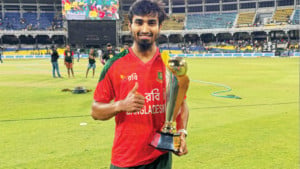 ‘মাঠে ফেরার অপেক্ষায় আছি’