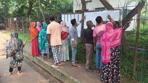 কারখানা লে-অফ, তিন মাসের মধ্যে ছাঁটাই ৬২৭ শ্রমিক