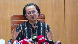 শেখ হাসিনাসহ পলাতকদের ফেরত চায় সরকার