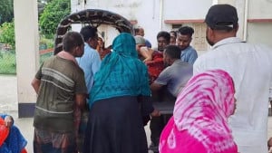 চুয়াডাঙ্গায় বিদ্যুৎস্পৃষ্টে স্বামী-স্ত্রীসহ ৪ জনের মৃত্যু