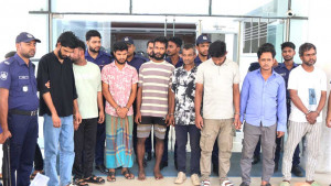 চাঁদার জন্য চিকিৎসককে হুমকি, ‘১০০ পুলিশ থাকলেও গুলি করে মেরে ফেলব’