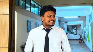 শেখ হাসিনাকে জন্মদিনের শুভেচ্ছা, জাবি ছাত্রশক্তির নেতাকে পুলিশে সোপর্দ