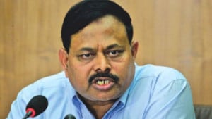 সাবেক সেনাপ্রধান আজিজের সম্পদ অনুসন্ধানে দুদক