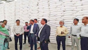 কারখানা ও বাফার গুদামে পর্যাপ্ত ইউরিয়া সার মজুদ রয়েছে: বিসিআইসি চেয়ারম্যান