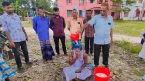 অনলাইন জুয়ায় ১৫ লাখ টাকা খুইয়ে দুধ দিয়ে গোসল, তওবা যুবকের