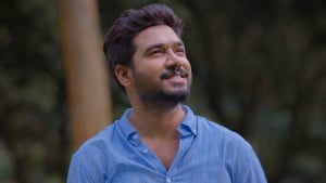 চরিত্রের ভেতরে নিজেকে খুঁজে পাই: খায়রুল বাসার