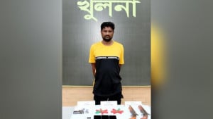 খুলনার শীর্ষ সন্ত্রাসী শুটার আরমান গ্রেপ্তার