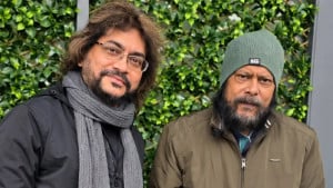 অস্ট্রেলিয়ায় একমঞ্চে গাইবেন দুই দেশের রকস্টার