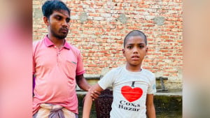 একটি পা কেটে নিয়ে ভিক্ষাবৃত্তিতে নামায় চক্র, দাবি কিশোর রায়হানের