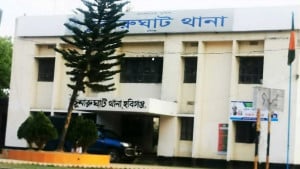 ইয়াবা দিয়ে ফাঁসাতে গিয়ে দুই পুলিশ সদস্য প্রত্যাহার