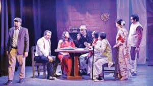 ‘হাঁড়ি ফাটিবে’র শতক সন্ধ্যা