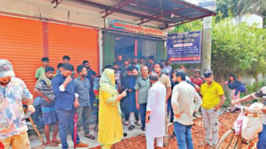 জামায়াত এমপির ছেলে-ভাইয়ের হামলায় সাংবাদিক রক্তাক্ত