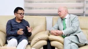 চামড়া, জাহাজ নির্মাণ ও হালকা প্রকৌশলে জার্মান বিনিয়োগ চায় বাংলাদেশ