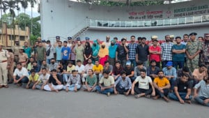 ভারতে সাজাভোগ শেষে বেনাপোল সীমান্ত দিয়ে দেশে ফিরলেন ৪৭ বাংলাদেশি