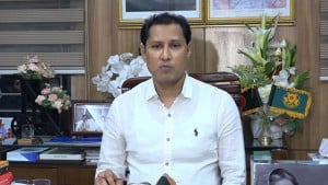 বিপ্লব কুমারের সম্পদের হিসাব চাইবে দুদক 